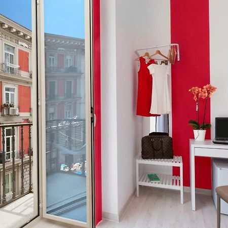 Bed and Breakfast Rainbow Napoli Экстерьер фото