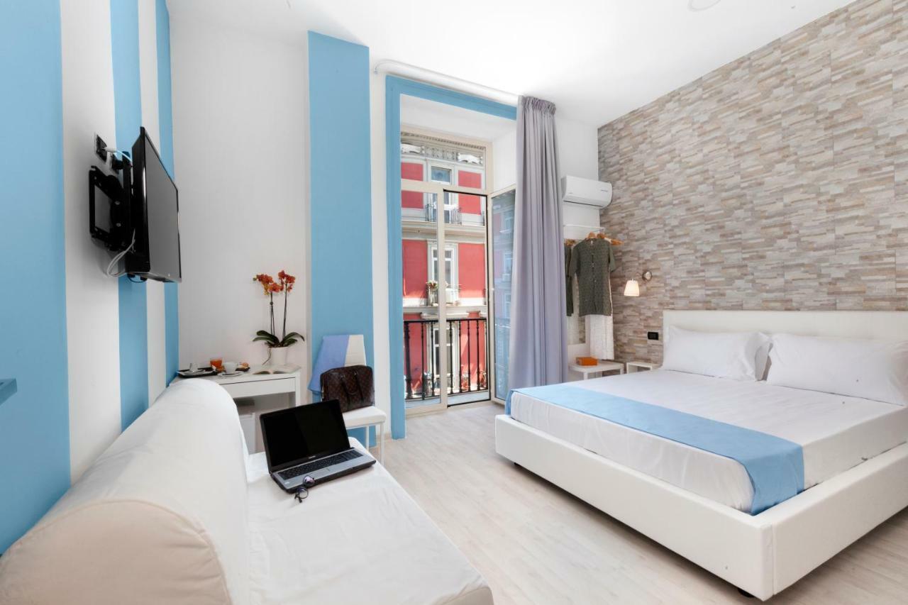 Bed and Breakfast Rainbow Napoli Экстерьер фото