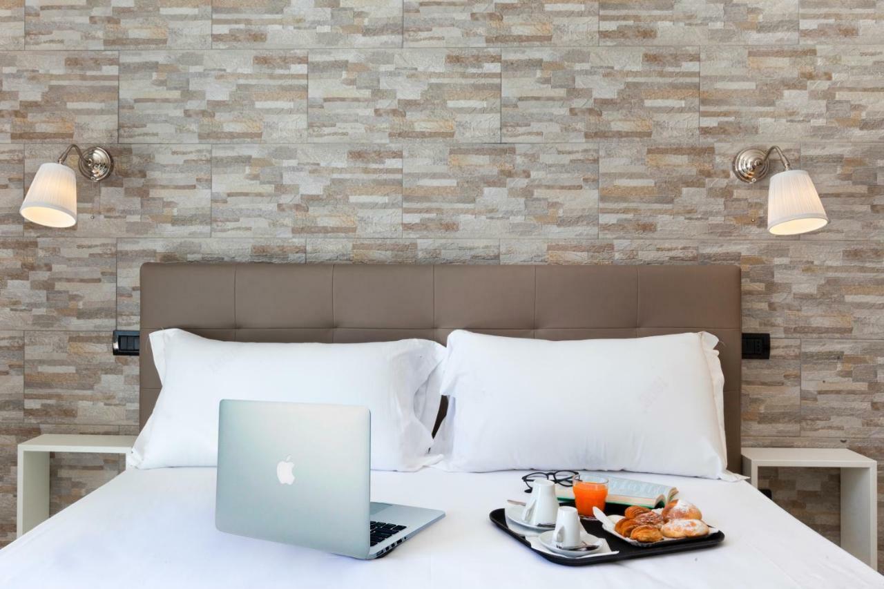 Bed and Breakfast Rainbow Napoli Экстерьер фото