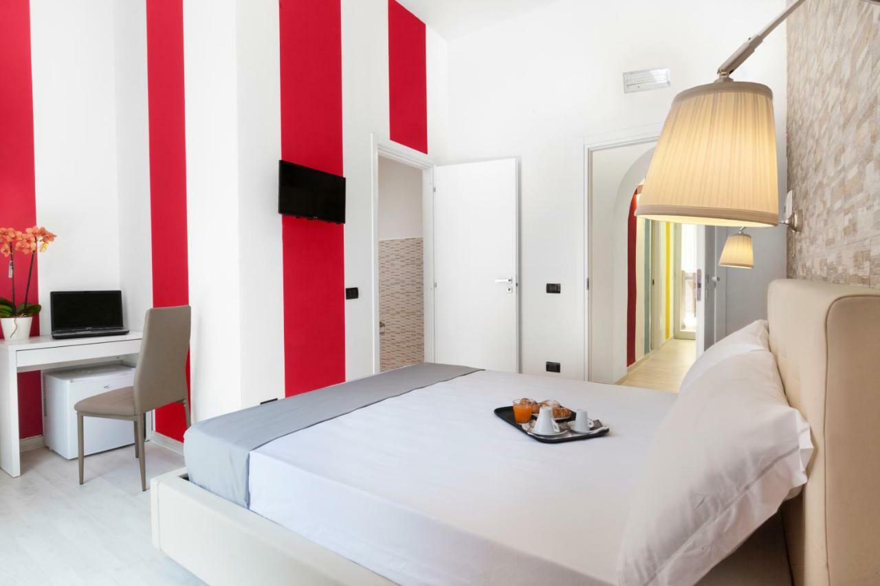 Bed and Breakfast Rainbow Napoli Экстерьер фото
